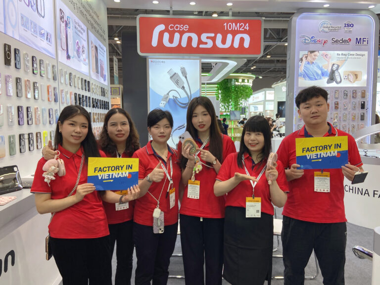 Group photo of the exhibition team