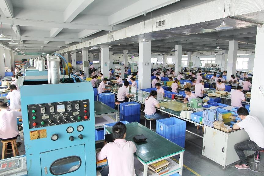 What Retail Buyers Should Look For In A Phone Case Supplier2